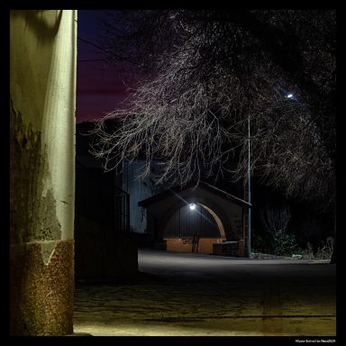 La fuente de noche
